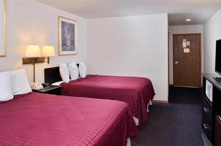 motel for sale guest room