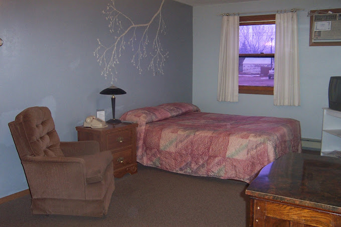 Motel Guestroom